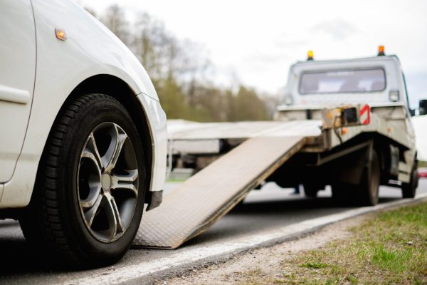 Ontario tow truck fraud now in Alberta