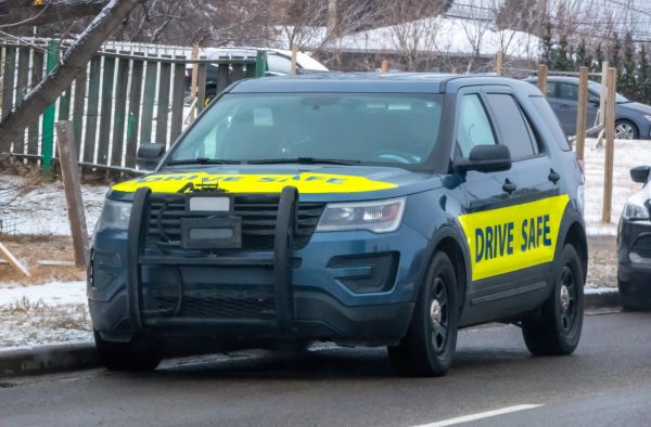 Albertans showing bad habits with both speeding and stopping